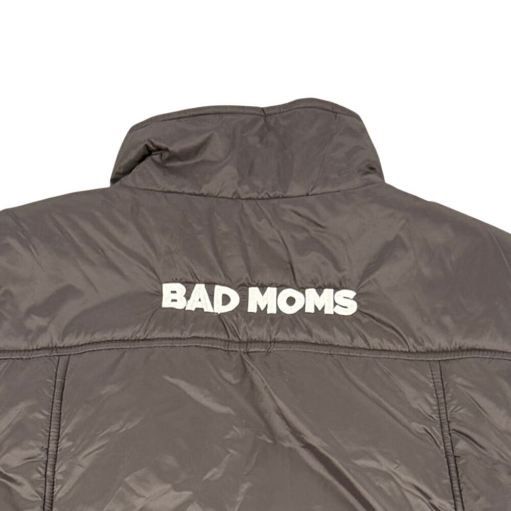 Bad Moms Cast Crew Harriton Essential Vest Medium Netflix STX Mila Kunis